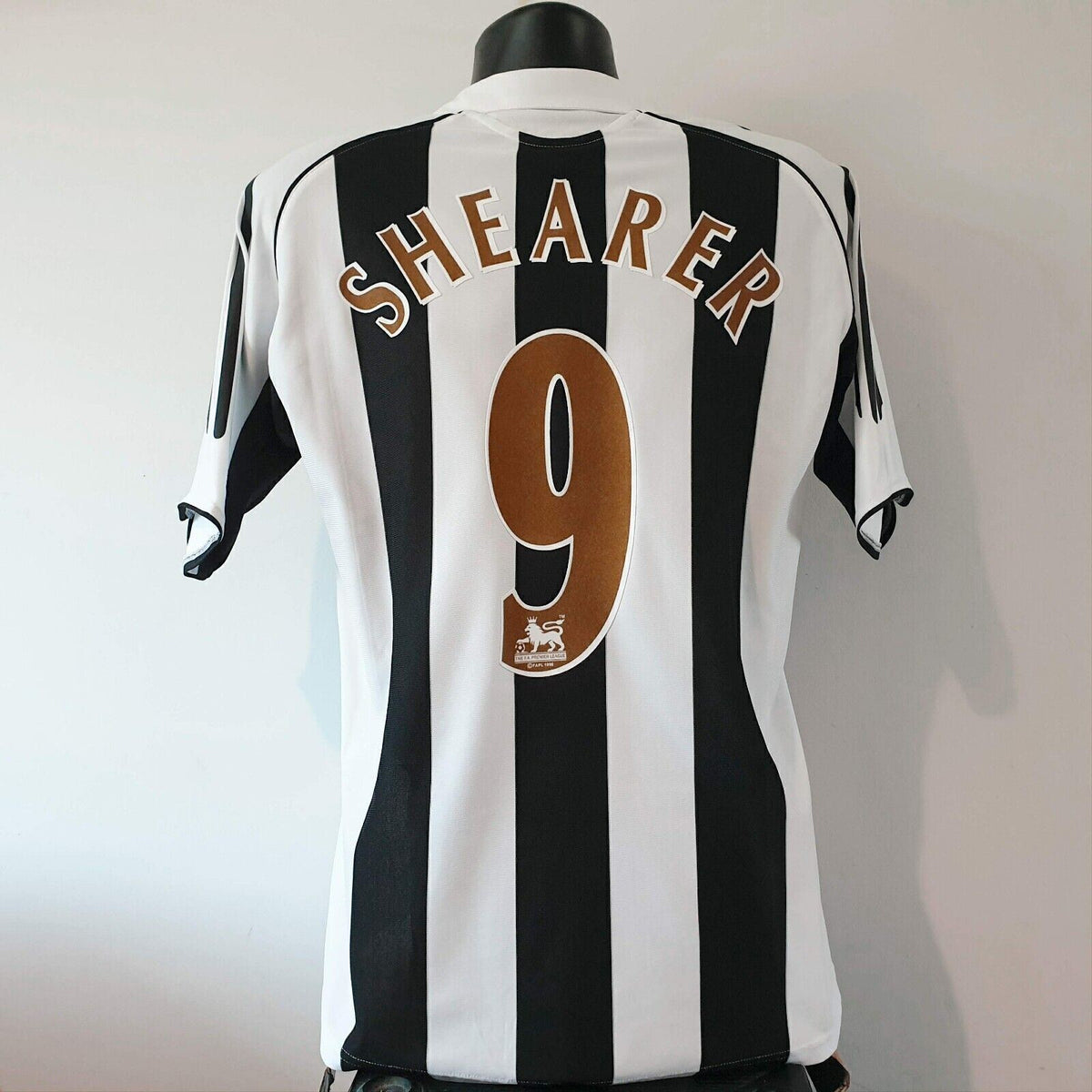 Newcastle United SHEARER 9番シャツ 71UrwevicZL._UF350,350_QL50_.jpg