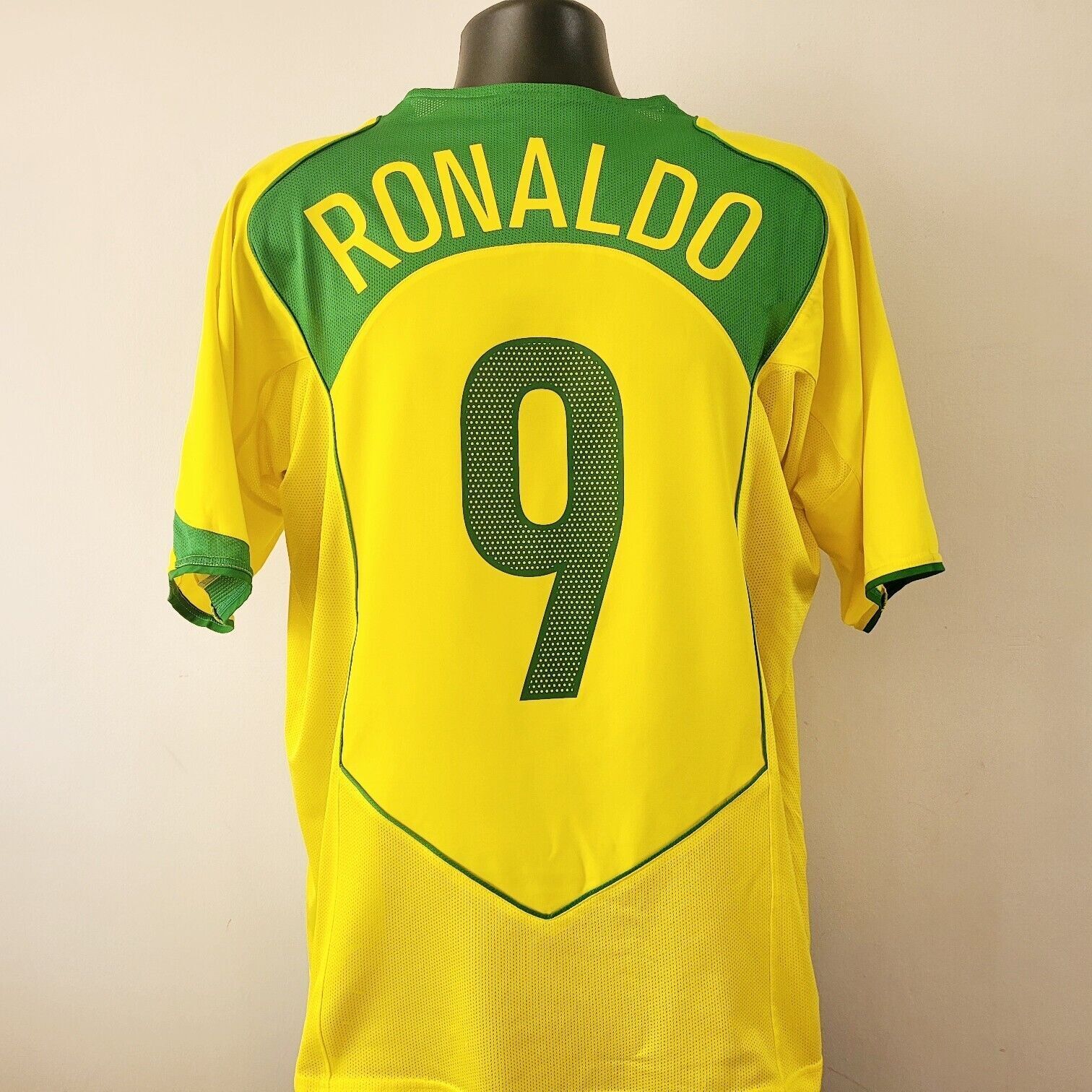 BNWT RONALDO 9 Brazil Shirt - XL - 2004/2006 - Home Nike R9 ...